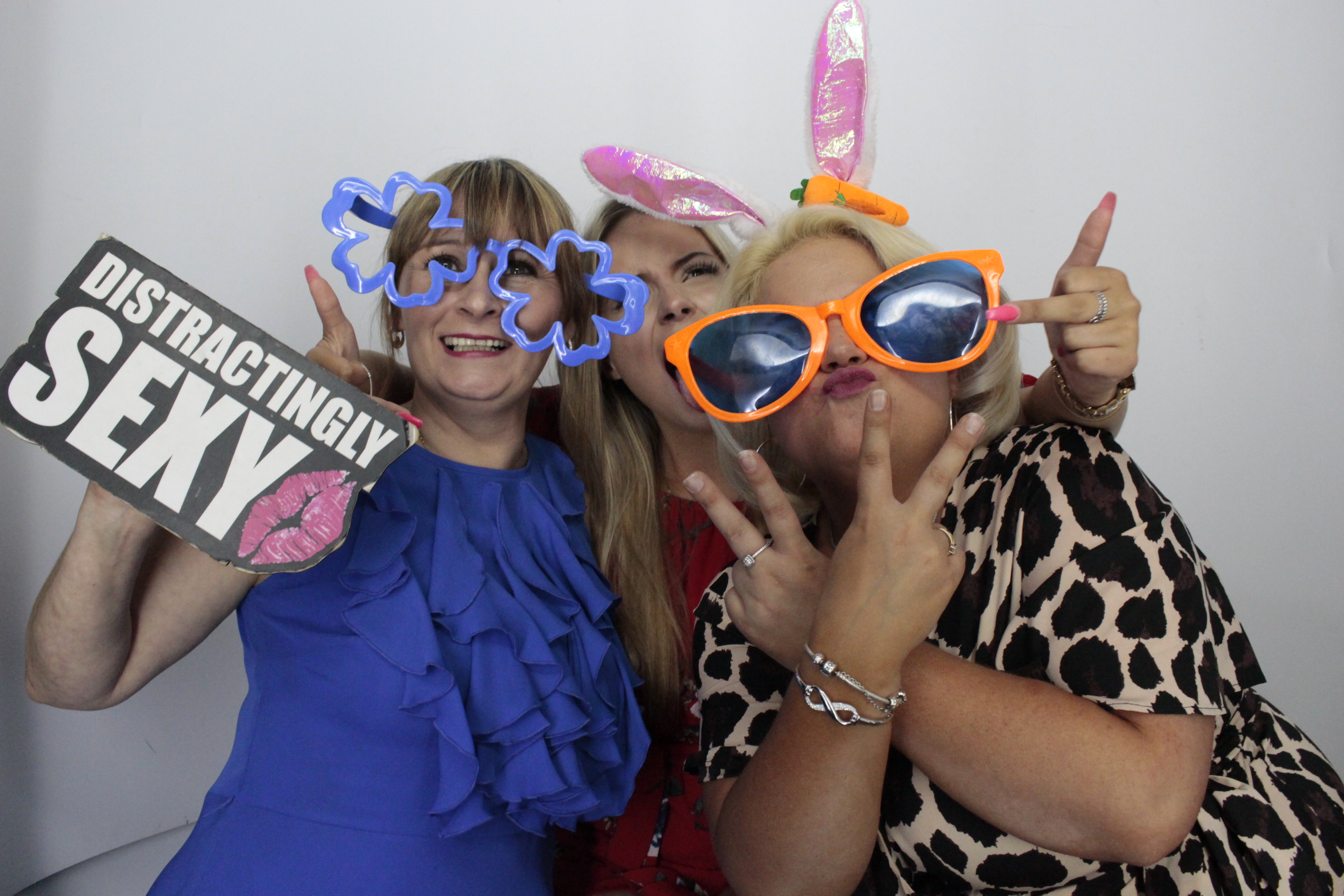 Richard & Karen's Wedding Reception | View more photos from the event at gallery.myphotoboothexperience.co.uk/u/MyPhotoBoothExperienceLtd/Richard-Karens-Wedding-Reception